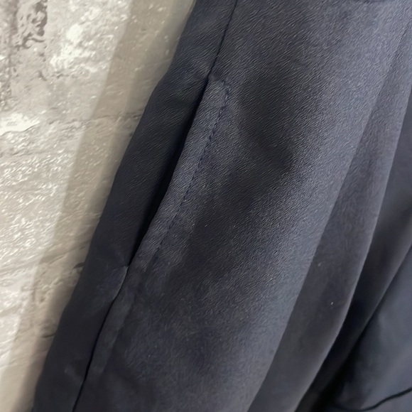 BLQ Pleated Navy Romper - Picture 4 of 11